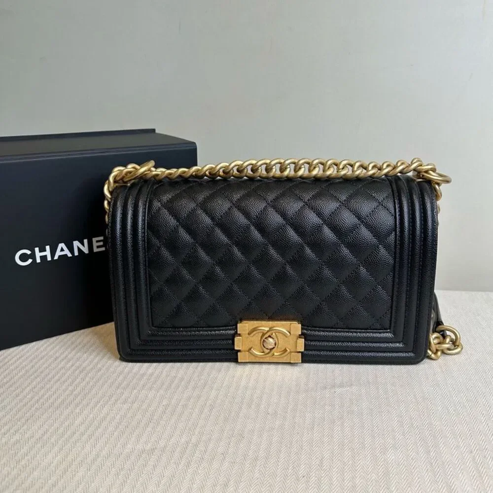 Chanel Women Pre-Loved Bag Very Good Condition